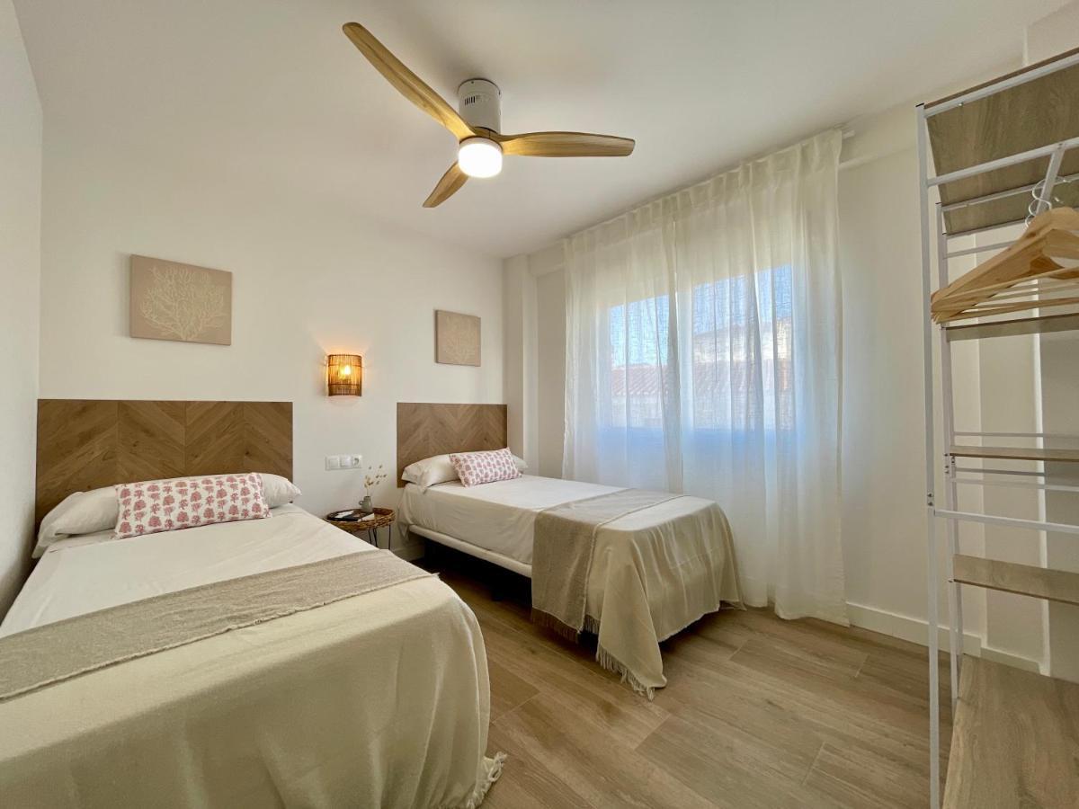 La Esquinita De Marcos Apartment Нерха Екстериор снимка